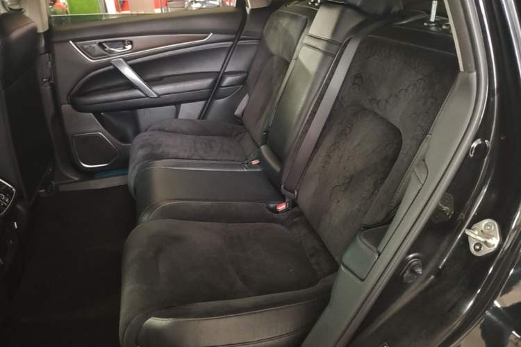 Used Honda Avancier 2019 240TURBO Two-Wheel Drive Elite Edition Left Rear Seat
