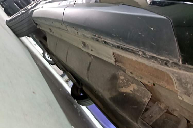 Used Honda Avancier 2019 240TURBO Two-Wheel Drive Premium Edition Left Side Sill