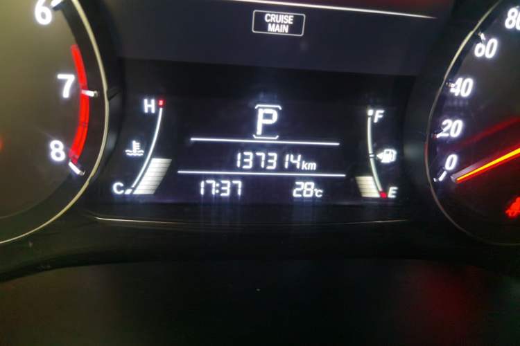 Used Honda Avancier 2019 240TURBO 2WD Luxury Starry Sky Limited Edition Odometer Close Up