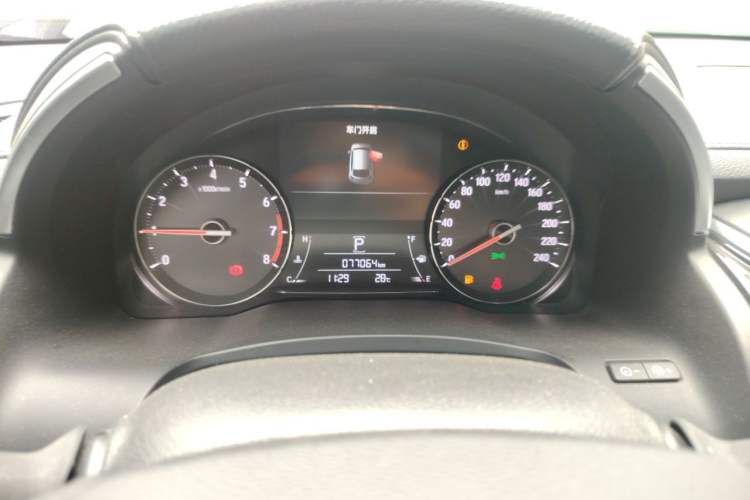 Used Honda Avancier 2019 240TURBO Two-Wheel Drive Elite Edition Odometer Close Up