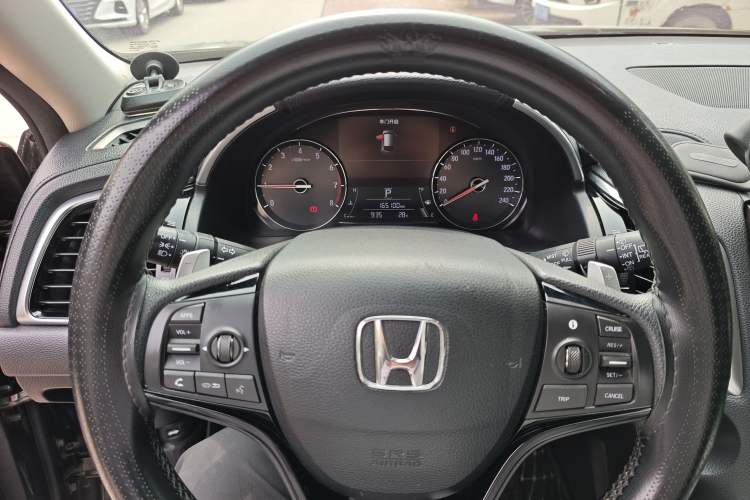 Used Honda Avancier 2019 240TURBO Two-Wheel Drive Elite Edition Odometer Close Up