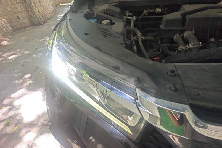 Used Honda Avancier 2019 240TURBO Two-Wheel Drive Luxury Edition Right Front Headlight