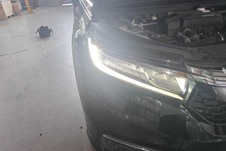 Used Honda Avancier 2019 240TURBO Two-Wheel Drive Premium Edition Right Front Headlight