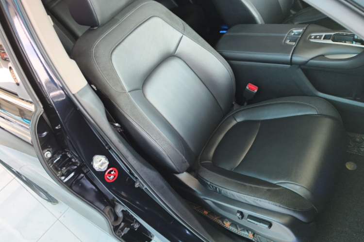 Used Honda Avancier 2019 240TURBO Two-Wheel Drive Luxury Edition Right Front Seat