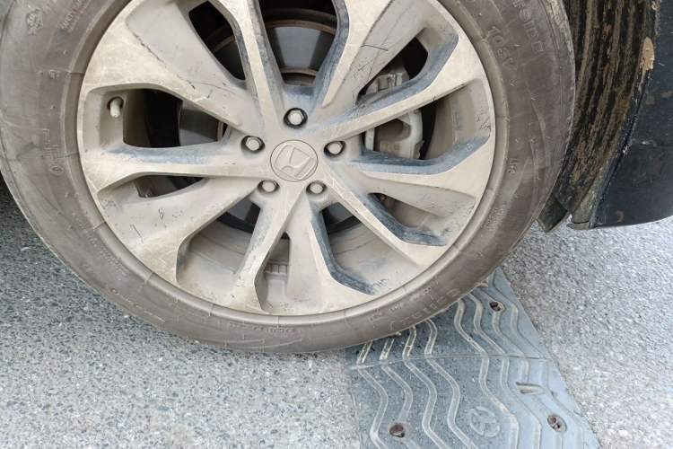 Used Honda Avancier 2019 240TURBO Two-Wheel Drive Elite Edition Right Front Wheel Hub