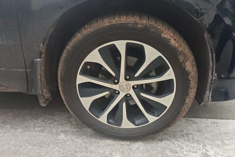 Used Honda Avancier 2019 240TURBO Two-Wheel Drive Elite Edition Right Front Wheel Hub