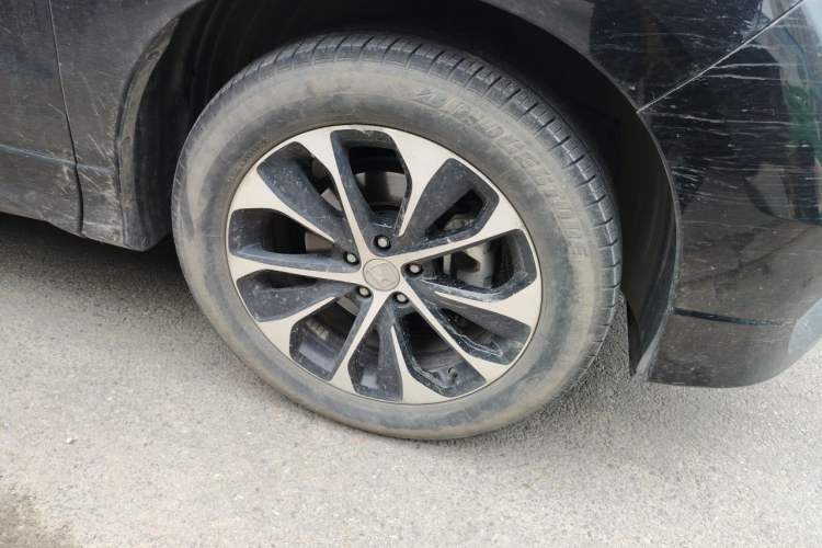 Used Honda Avancier 2019 240TURBO Two-Wheel Drive Elite Edition Right Front Wheel Hub