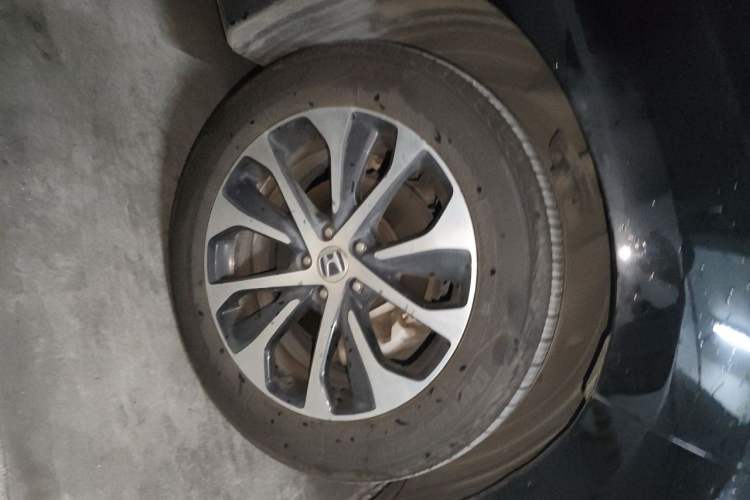Used Honda Avancier 2019 240TURBO Two-Wheel Drive Elite Edition Right Front Wheel Hub