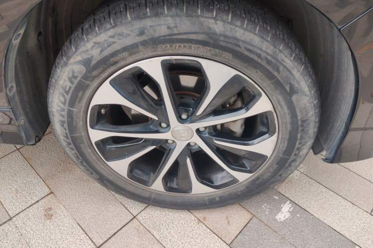 Used Honda Avancier 2019 240TURBO Two-Wheel Drive Elite Edition Right Front Wheel Hub