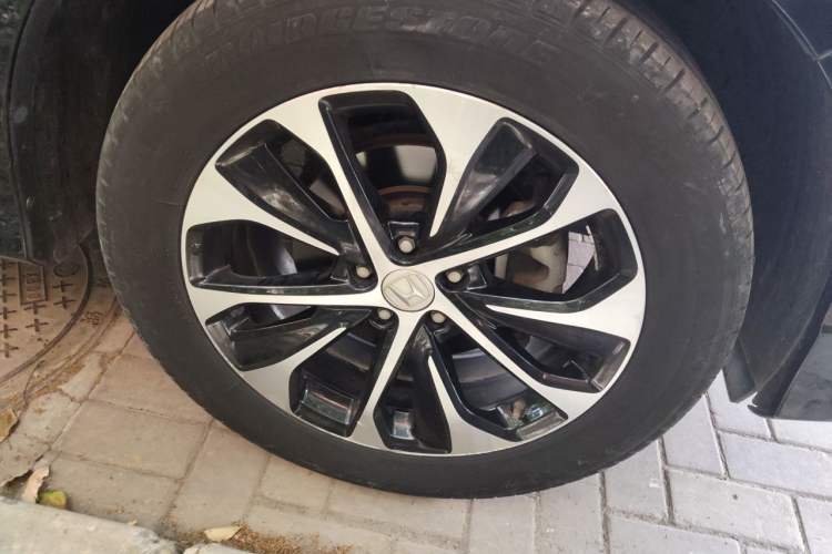 Used Honda Avancier 2019 240TURBO Two-Wheel Drive Elite Edition Right Front Wheel Hub