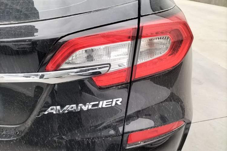 Used Honda Avancier 2019 240TURBO Two-Wheel Drive Luxury Edition Right Rear Taillight