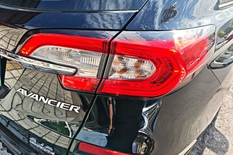 Used Honda Avancier 2019 240TURBO Two-Wheel Drive Comfort Version Right Rear Taillight