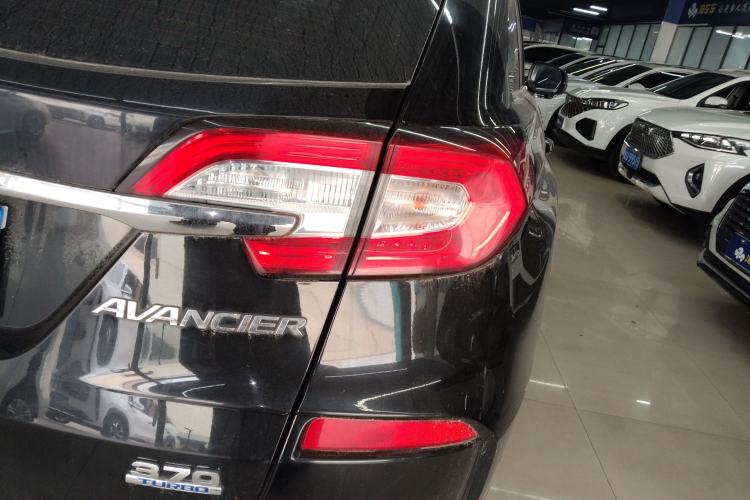 Used Honda Avancier 2019 240TURBO Two-Wheel Drive Luxury Edition Right Rear Taillight