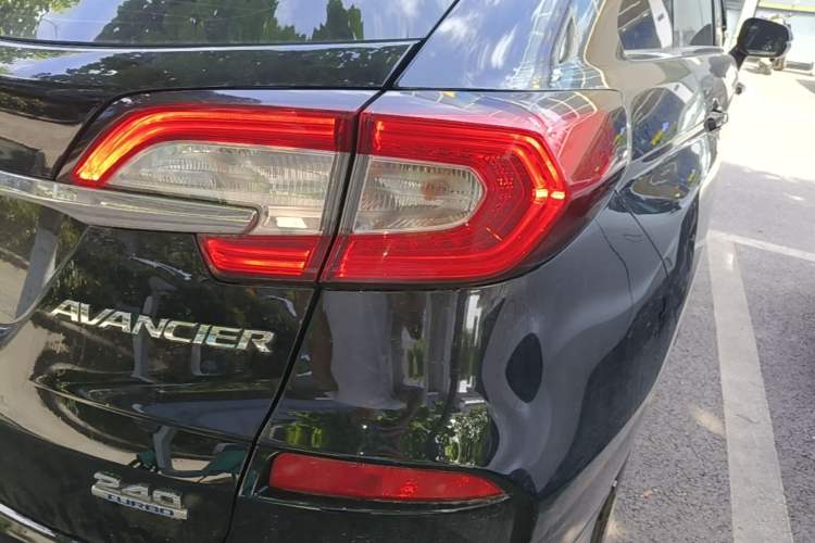 Used Honda Avancier 2019 240TURBO Two-Wheel Drive Elite Edition Right Rear Taillight
