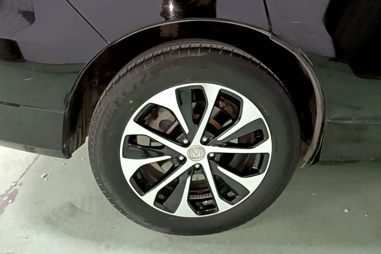 Used Honda Avancier 2019 240TURBO Two-Wheel Drive Premium Edition Right Rear Wheel Hub