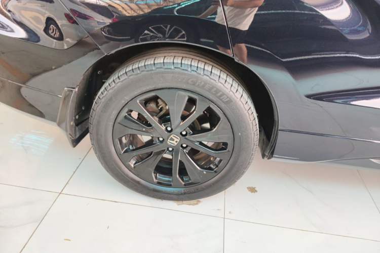 Used Honda Avancier 2019 240TURBO Two-Wheel Drive Luxury Edition Right Rear Wheel Hub