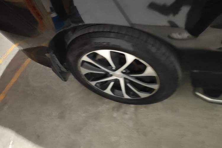 Used Honda Avancier 2019 240TURBO Two-Wheel Drive Elite Edition Right Rear Wheel Hub