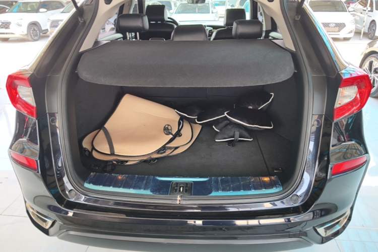 Used Honda Avancier 2019 240TURBO Two-Wheel Drive Luxury Edition Trunk