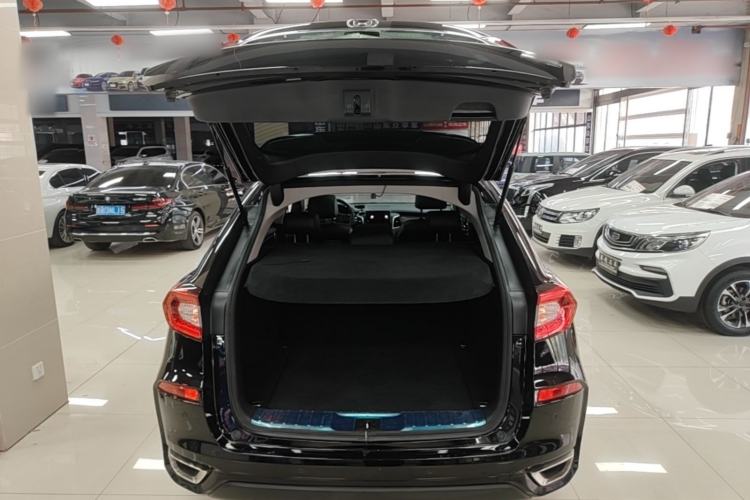 Used Honda Avancier 2019 240TURBO Two-Wheel Drive Comfort Version Trunk