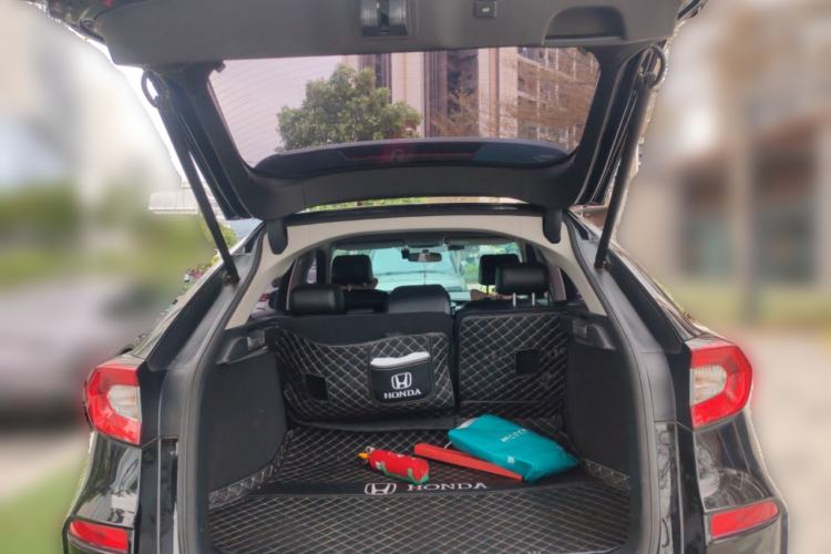 Used Honda Avancier 2019 240TURBO Two-Wheel Drive Elite Edition Trunk