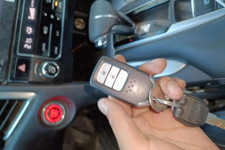 Used Honda Avancier 2019 240TURBO Two-Wheel Drive Elite Edition Vehicle Key