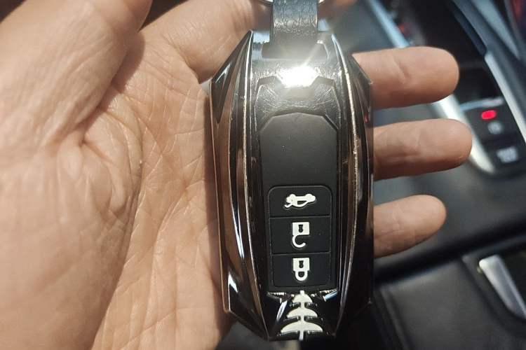 Used Honda Avancier 2019 240TURBO Two-Wheel Drive Elite Edition Vehicle Key