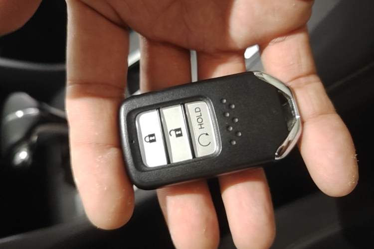 Used Honda Avancier 2019 240TURBO Two-Wheel Drive Comfort Version Vehicle Key