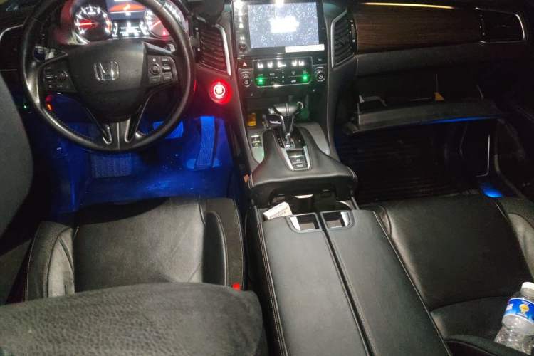 Used Honda Avancier 2019 240TURBO Two-Wheel Drive Prestige · Starry Sky Limited Edition Center Console