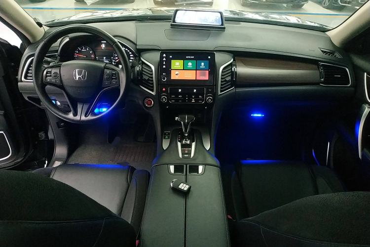 Used Honda Avancier 2019 240TURBO Two-Wheel Drive Luxury Edition Center Console