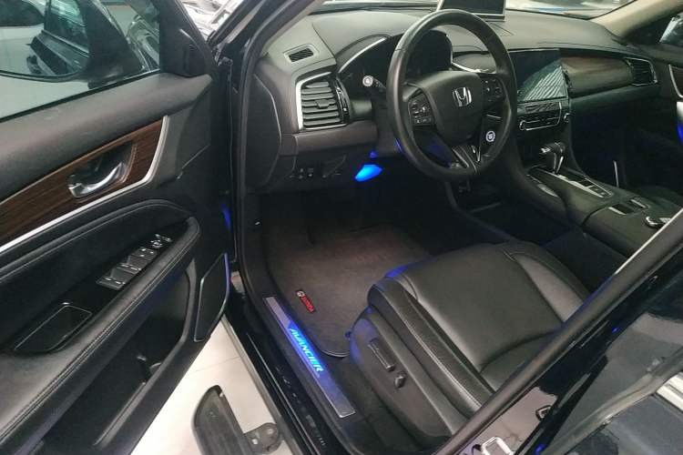 Used Honda Avancier 2019 240TURBO Two-Wheel Drive Luxury Edition Driver Seat