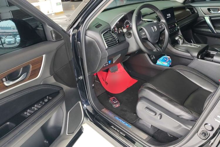 Used Honda Avancier 2019 240TURBO Two-Wheel Drive Premium Edition Driver Seat