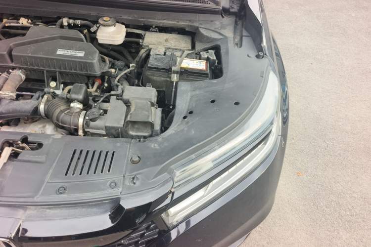 Used Honda Avancier 2019 240TURBO Two-Wheel Drive Prestige · Starry Sky Limited Edition Engine Bay Left