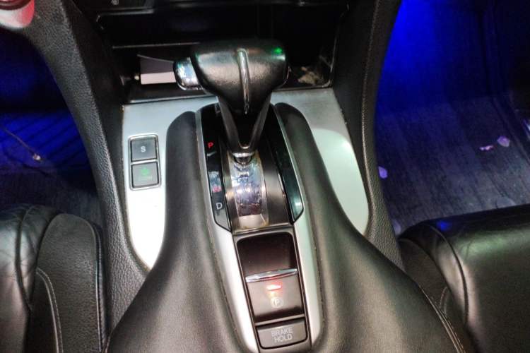 Used Honda Avancier 2019 240TURBO Two-Wheel Drive Prestige · Starry Sky Limited Edition Gear Lever