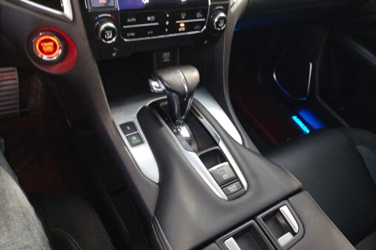Used Honda Avancier 2019 240TURBO Two-Wheel Drive Prestige · Starry Sky Limited Edition Gear Lever