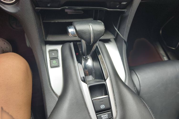 Used Honda Avancier 2019 240TURBO Two-Wheel Drive Premium Edition Gear Lever