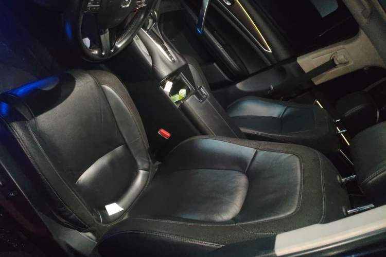 Used Honda Avancier 2019 240TURBO Two-Wheel Drive Prestige · Starry Sky Limited Edition Left Front Seat