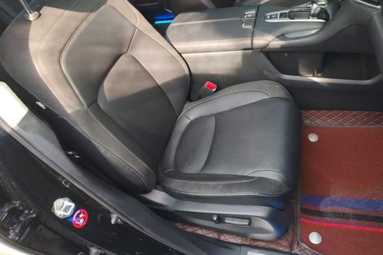 Used Honda Avancier 2019 240TURBO Two-Wheel Drive Prestige · Starry Sky Limited Edition Right Front Seat