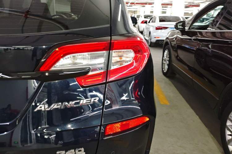 Used Honda Avancier 2019 240TURBO Two-Wheel Drive Prestige · Starry Sky Limited Edition Right Rear Taillight