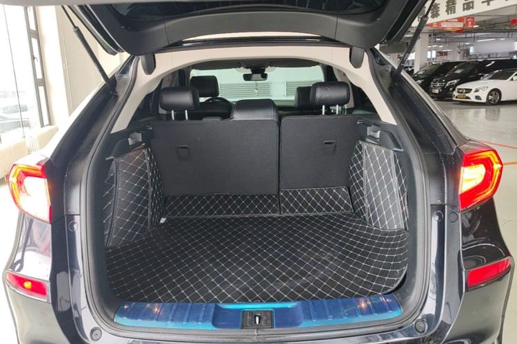 Used Honda Avancier 2019 240TURBO Two-Wheel Drive Premium Edition Trunk