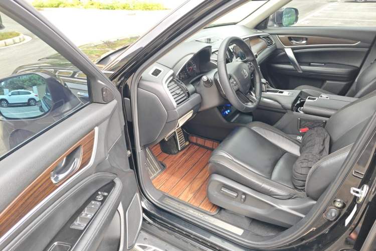 Used Honda Avancier 2019 240TURBO Two-Wheel Drive Premium Edition Driver Seat