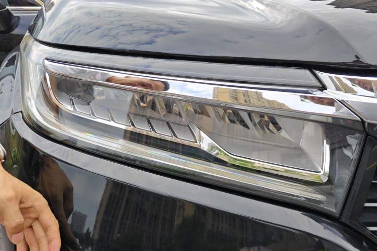 Used Honda Avancier 2019 240TURBO Two-Wheel Drive Premium Edition Right Front Headlight