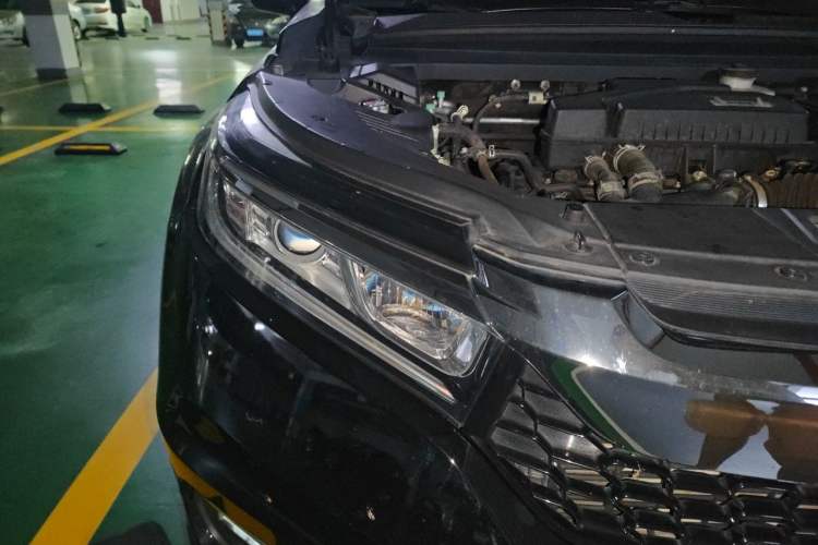 Used Honda Avancier 2019 240TURBO Two-Wheel Drive Comfort Version Right Front Headlight