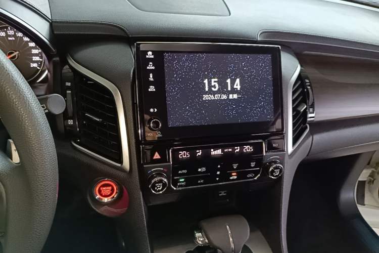 Used Honda Avancier 2019 240TURBO Two-Wheel Drive Elite Edition Audio And AC Panel
