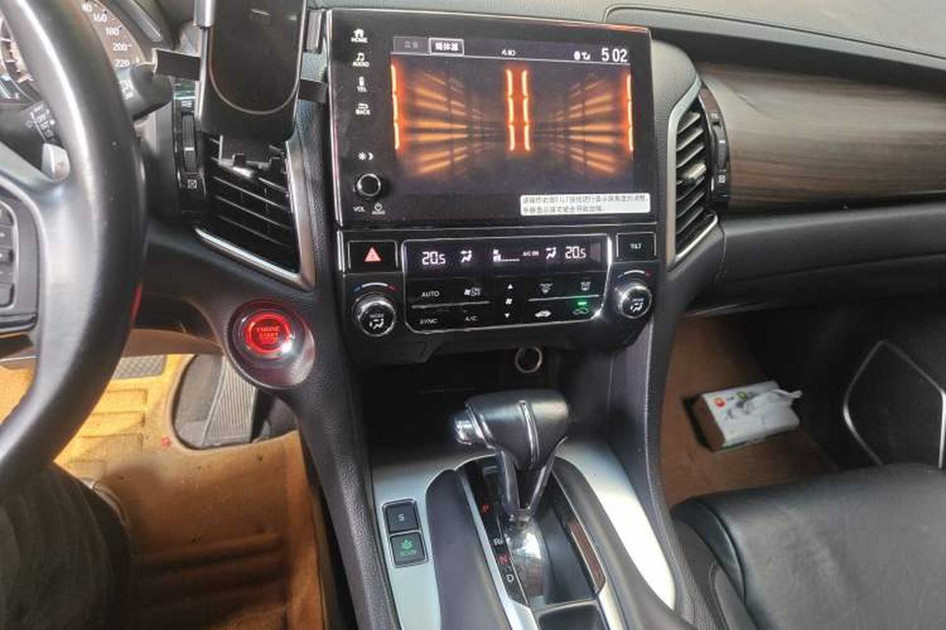 Used Honda Avancier 2019 240TURBO Two-Wheel Drive Comfort Version Audio And AC Panel