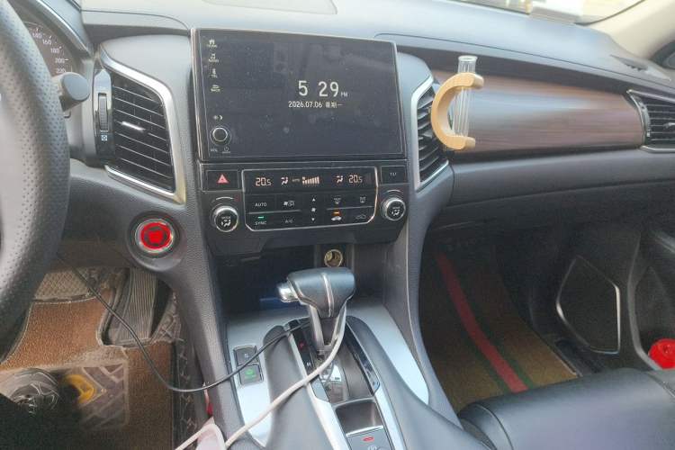 Used Honda Avancier 2019 240TURBO Two-Wheel Drive Comfort Version Audio And AC Panel