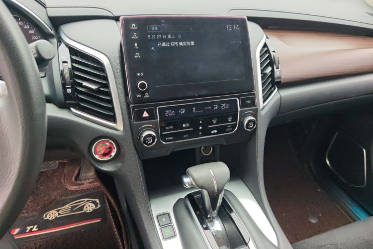Used Honda Avancier 2019 240TURBO Two-Wheel Drive Elite Edition Audio And AC Panel