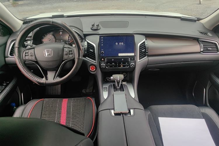 Used Honda Avancier 2019 240TURBO Two-Wheel Drive Elite Edition Center Console