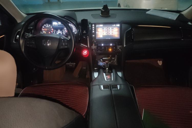 Used Honda Avancier 2019 240TURBO Two-Wheel Drive Premium Edition Center Console