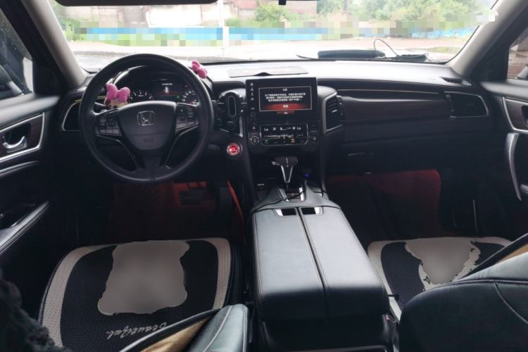 Used Honda Avancier 2019 240TURBO Two-Wheel Drive Elite Edition Center Console
