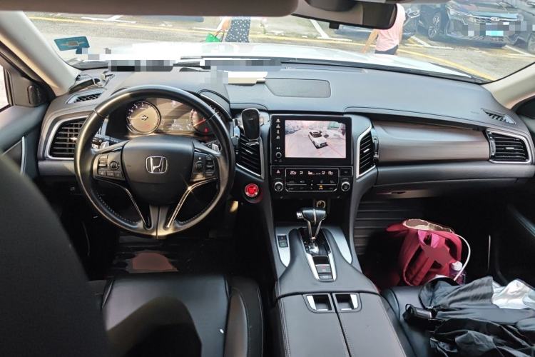 Used Honda Avancier 2019 240TURBO Two-Wheel Drive Luxury Edition Center Console